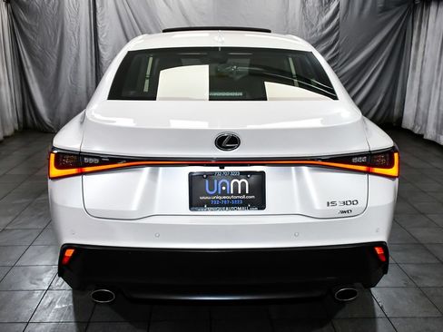 Used 2022 Lexus IS 300 AWD w/ Premium Package image 5
