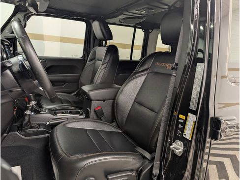 Used 2023 Jeep Wrangler Unlimited Rubicon 392 AWD/4WD image 8