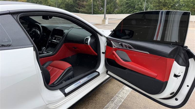 Used 2019 BMW M850i xDrive Coupe w/ M Carbon Exterior Package AWD/4WD image 50