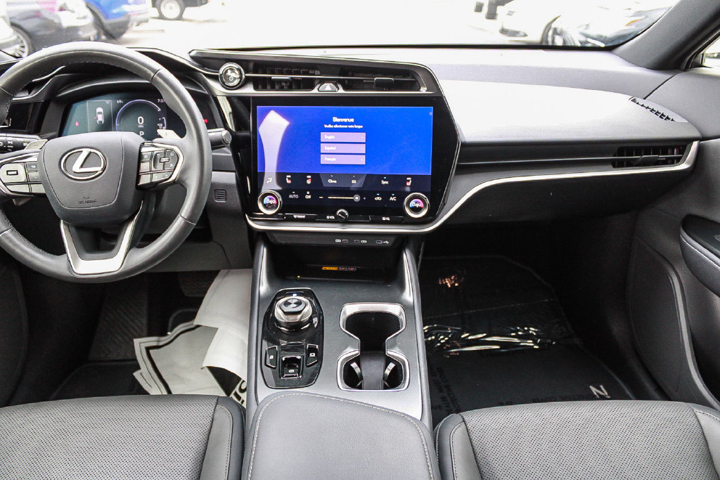 Used 2024 Lexus RZ 300e Premium FWD image 12
