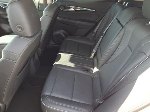 Used 2023 Buick Envision Essence FWD image 13