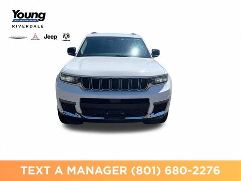 Used 2023 Jeep Grand Cherokee L Limited AWD/4WD image 8