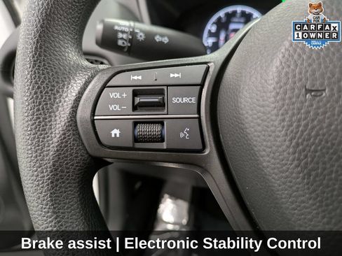 Certified 2025 Honda HR-V LX image 21