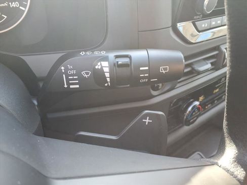 New 2025 Nissan Pathfinder S image 22