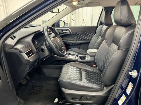 Used 2022 Mitsubishi Outlander SEL AWD/4WD image 19