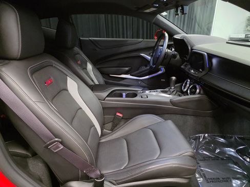 Used 2016 Chevrolet Camaro SS RWD image 30