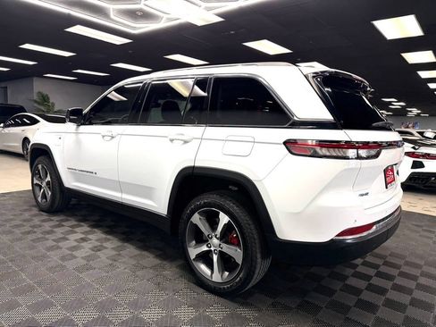 Used 2022 Jeep Grand Cherokee Limited 4xe AWD/4WD image 9