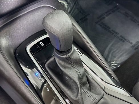 Certified 2025 Toyota Corolla LE image 16