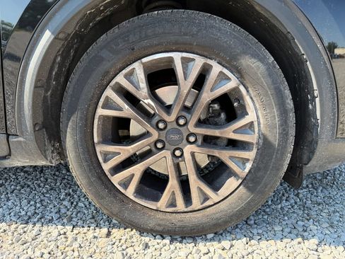 Used 2022 Ford Escape SEL FWD image 33