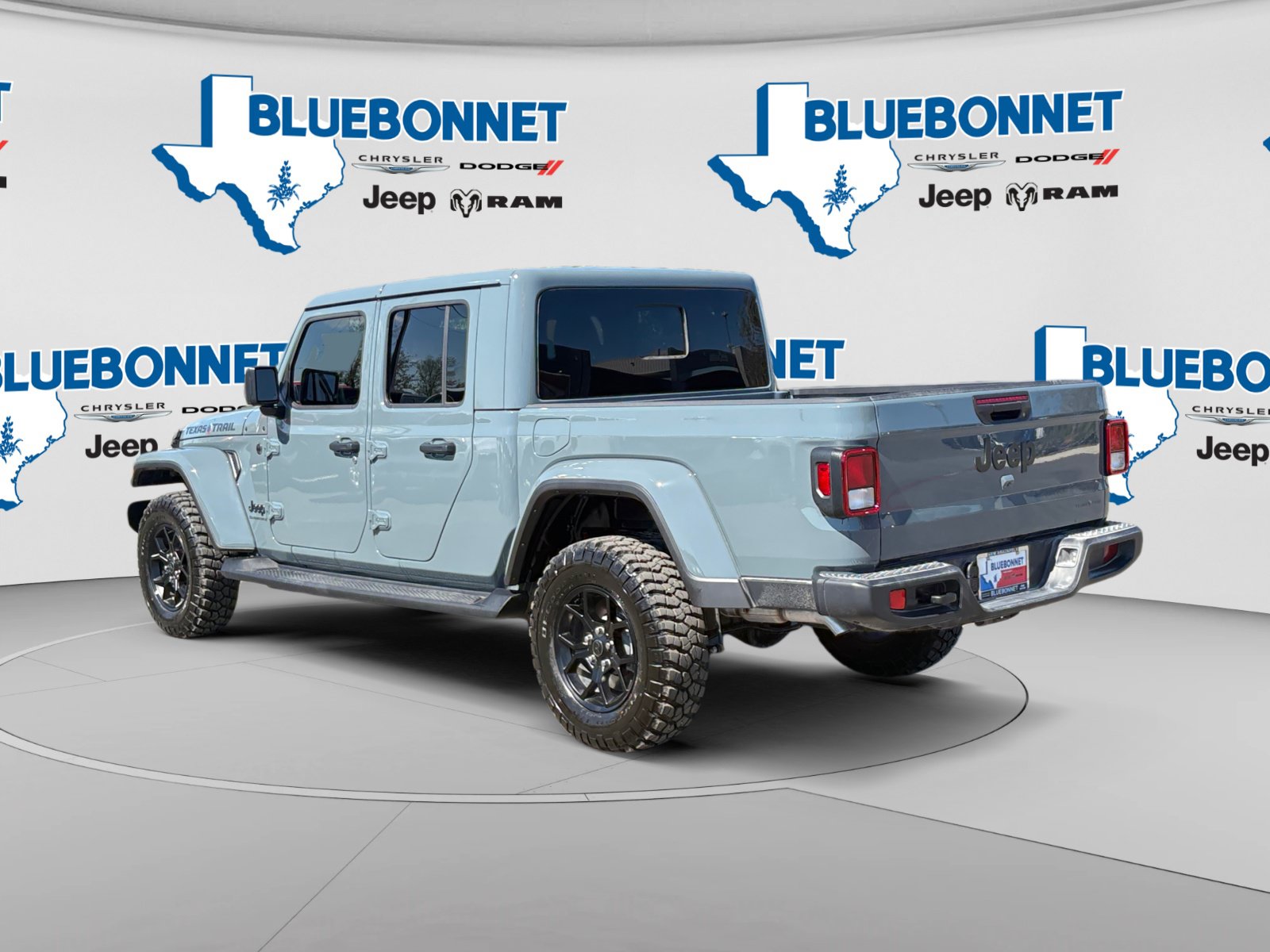 Used 2026 Jeep Gladiator Sport AWD/4WD image 7