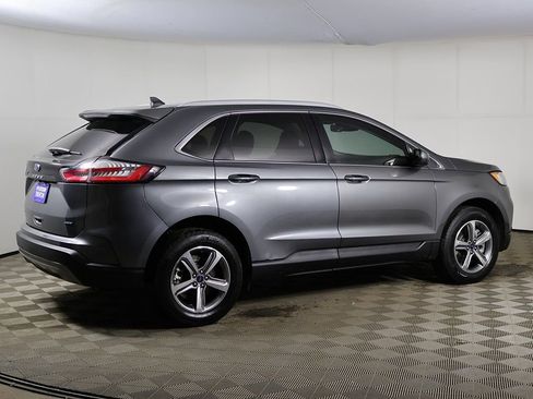 Used 2022 Ford Edge SEL w/ Convenience Package image 8