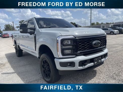 Used 2026 Ford F250 Lariat w/ Black Appearance Package AWD/4WD image 1