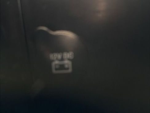 Used 2018 Jeep Wrangler Unlimited Sahara image 31