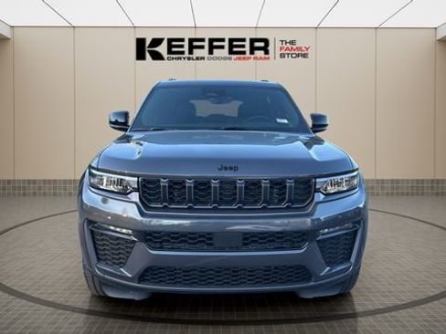 New 2026 Jeep Grand Cherokee Limited image 8