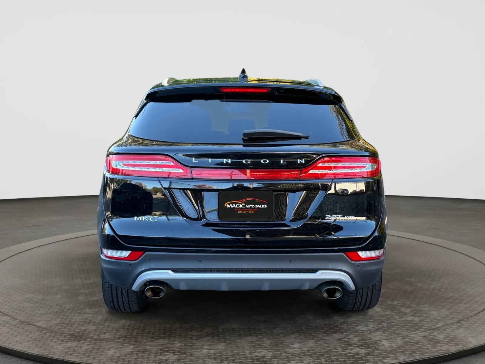 Used 2017 Lincoln MKC Reserve AWD/4WD image 9