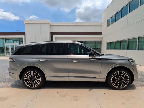 Used 2024 Lincoln Aviator Black Label w/ Dynamic Handling Package AWD/4WD image 5