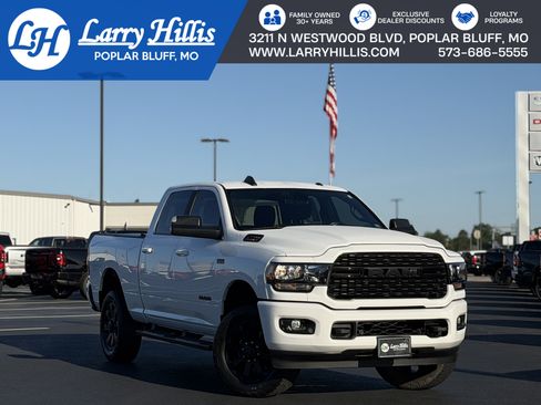 Used 2022 RAM 2500 Big Horn w/ Night Edition AWD/4WD image 1