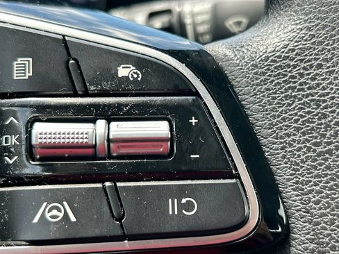 Used 2024 Kia Forte LX FWD image 17
