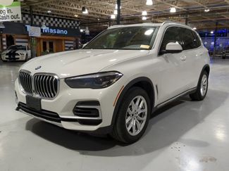Used 2023 BMW X5 xDrive40i w/ Climate Comfort Package video 1