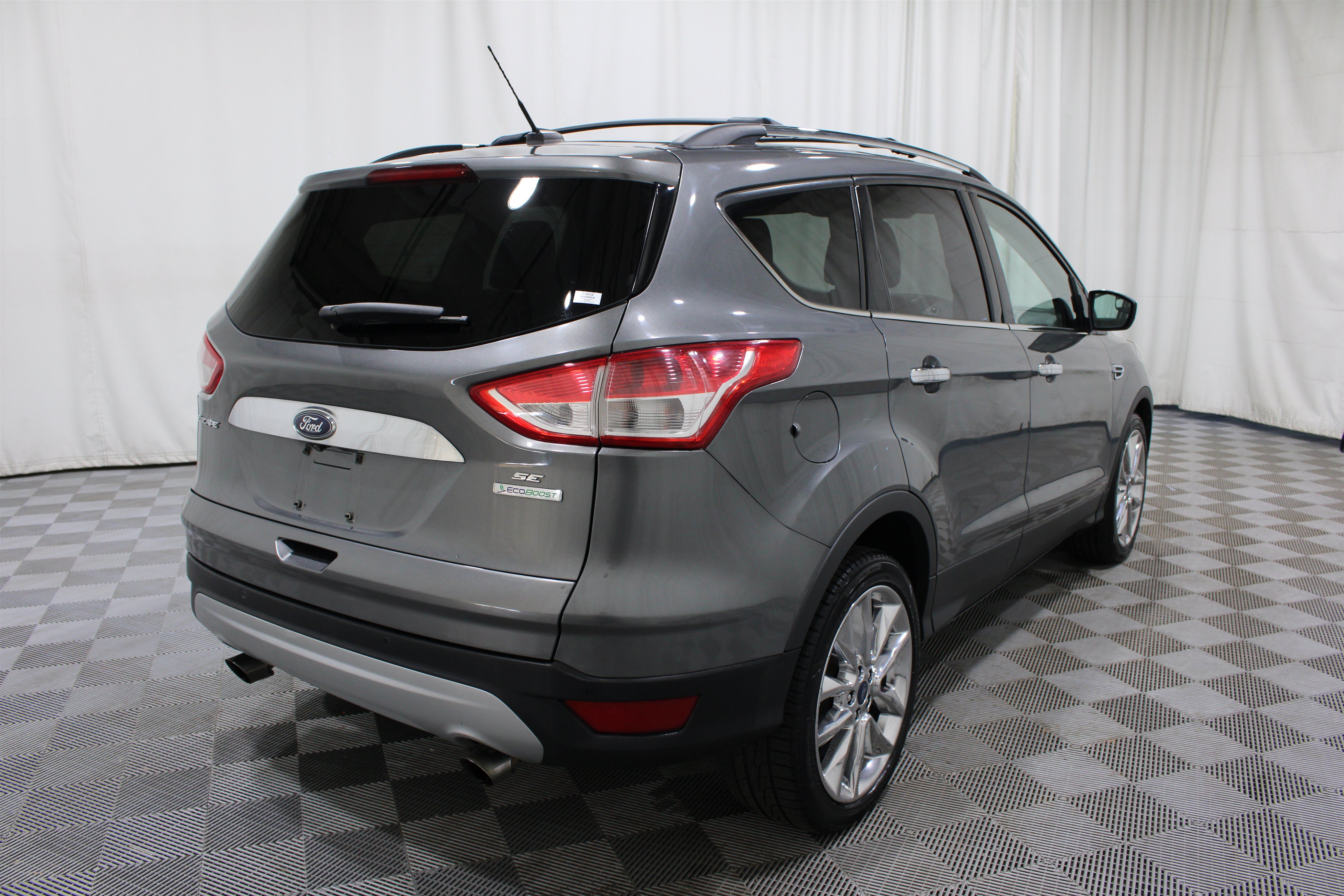 Used 2014 Ford Escape SE w/ SE Chrome Package FWD image 29