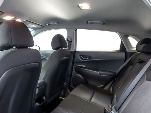 Used 2023 Hyundai Kona SEL AWD/4WD image 15