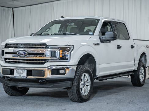 Used 2020 Ford F150 XLT w/ Equipment Group 301A Mid image 3