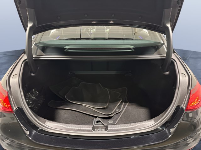 Used 2022 Mercedes-Benz C 300 4MATIC Sedan image 11