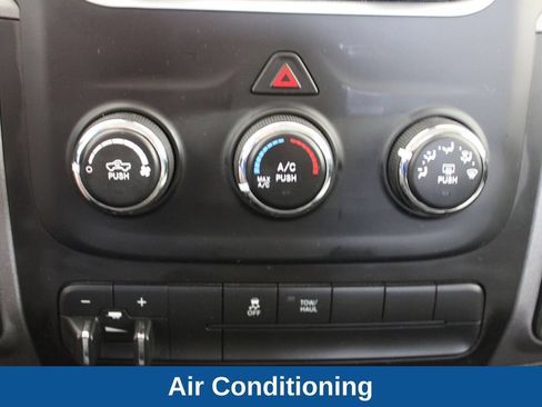 Used 2014 RAM 1500 Express AWD/4WD image 9