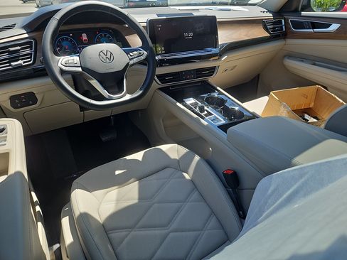 New 2026 Volkswagen Atlas SE AWD/4WD image 6