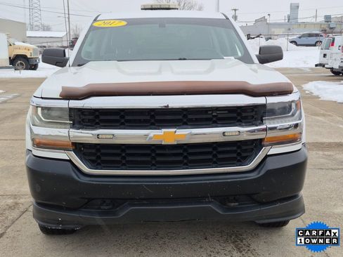 Used 2017 Chevrolet Silverado 1500 W/T w/ WT Convenience Package image 2