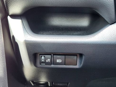 Used 2023 Toyota RAV4 LE AWD/4WD image 24
