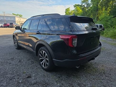 Used 2023 Ford Explorer ST-Line w/ Class IV Trailer Tow Package AWD/4WD image 6