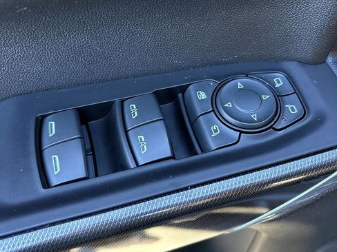 Used 2020 GMC Sierra 1500 AT4 w/ AT4 Premium Package image 17