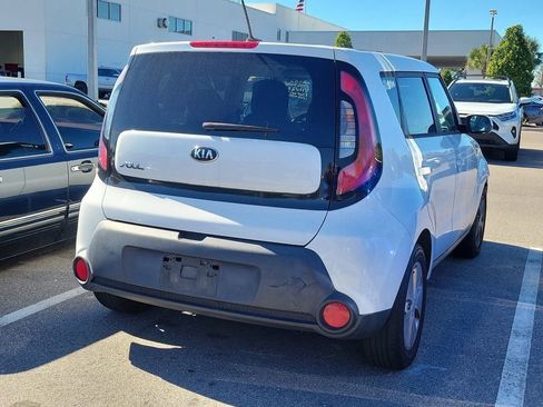 Used 2016 Kia Soul image 5
