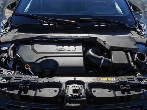 Used 2022 Land Rover Range Rover Evoque SE image 27