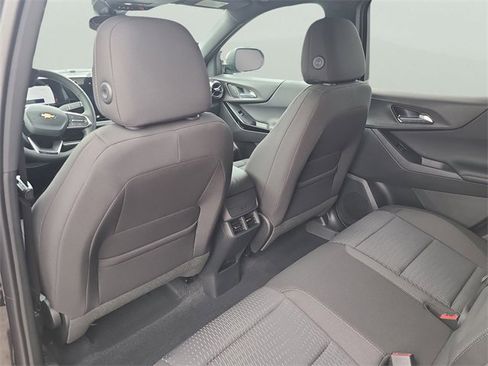 New 2026 Chevrolet Equinox LT image 12