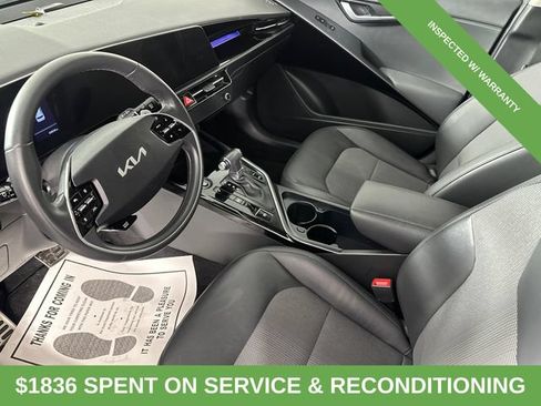 Used 2023 Kia Niro EX Touring FWD image 22