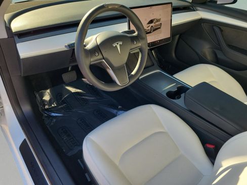 Used 2023 Tesla Model 3 Standard Range image 14