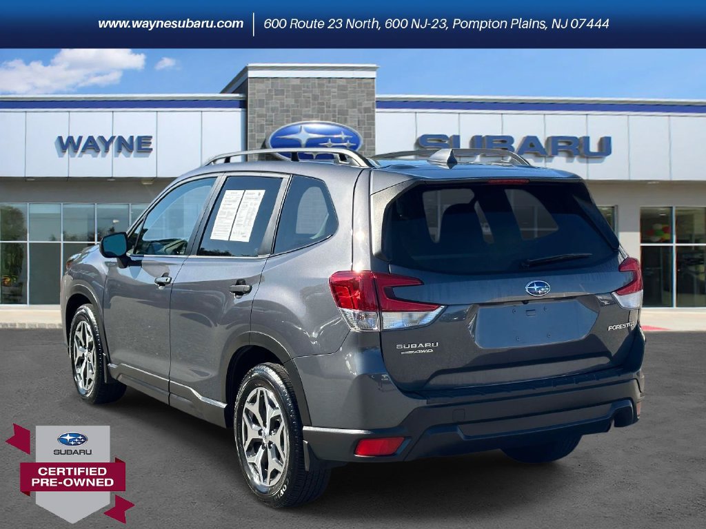 Certified 2023 Subaru Forester Premium AWD/4WD image 3