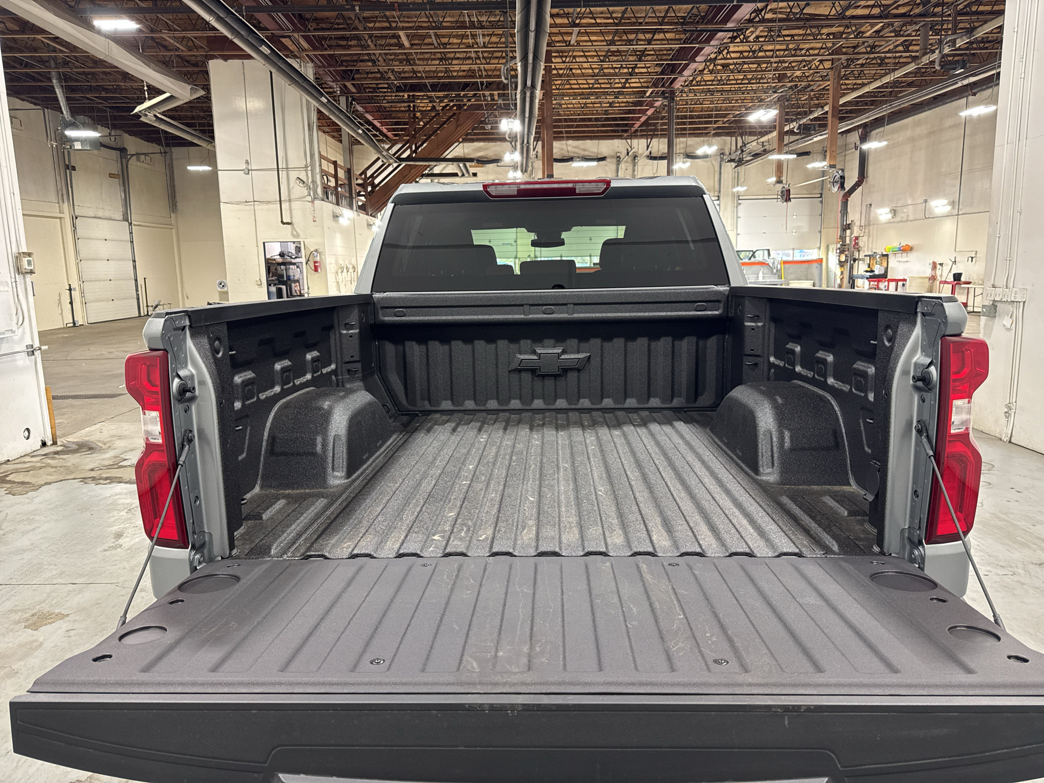 New 2026 Chevrolet Silverado 1500 RST w/ RST Select Package AWD/4WD image 24