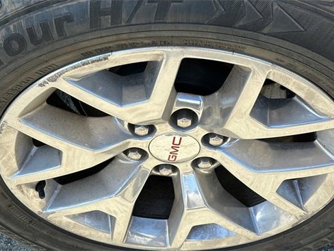 Used 2017 GMC Sierra 1500 SLT w/ SLT Premium Package image 8