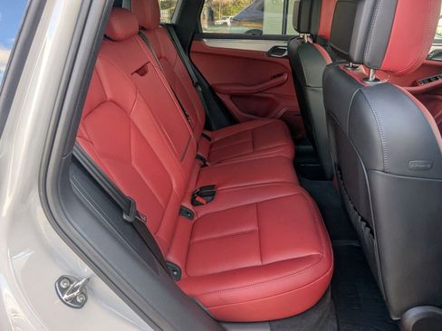 New 2026 Porsche Macan S image 24