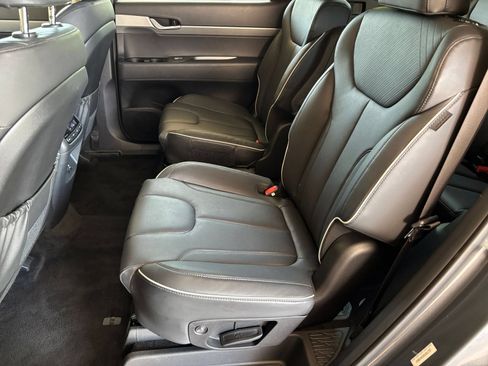 Used 2025 Hyundai Palisade SEL FWD image 29
