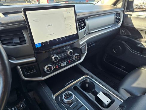 Used 2024 Ford Expedition Max XLT AWD/4WD image 29