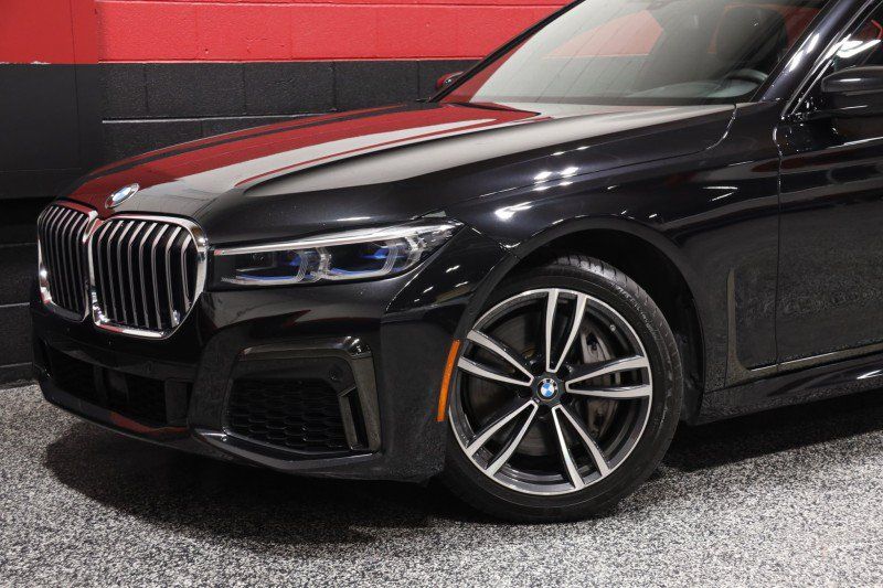 Used 2020 BMW 750i xDrive w/ Executive Package AWD/4WD image 20