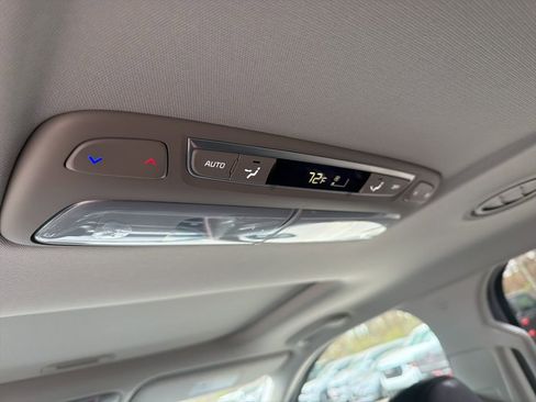 Certified 2025 Kia Telluride S FWD image 23