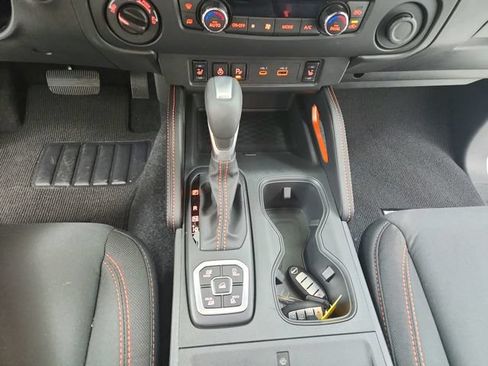 Used 2026 Nissan Frontier PRO-4X w/ Pro-4x Convenience Package AWD/4WD image 26