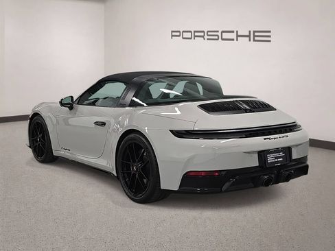 Certified 2026 Porsche 911 Targa 4 GTS AWD/4WD image 3