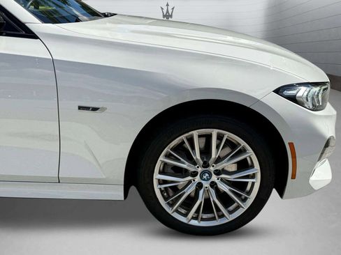 Used 2023 BMW 330e w/ Driving Assistance Package image 6