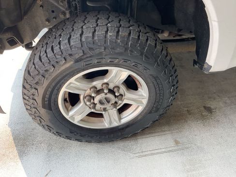 Used 2017 Ford F350 XL AWD/4WD image 10